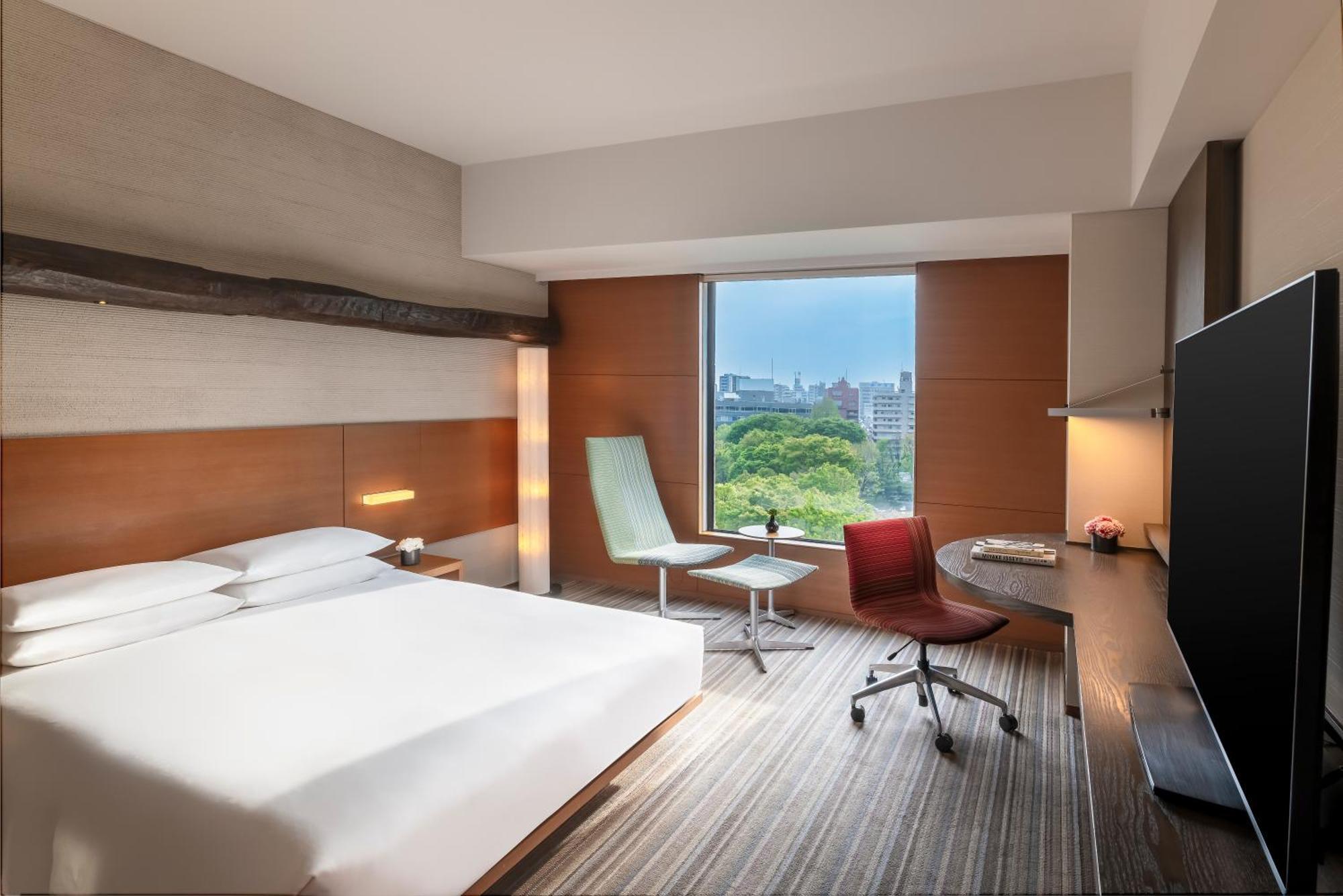 Hyatt Regency 4*